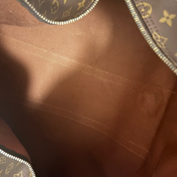 Louis Vuitton Keepall 55 Duffle Bag - Picture 4 of 10